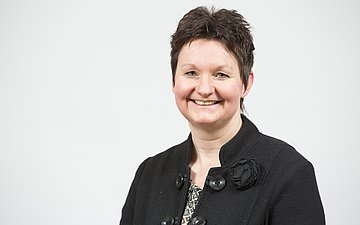 Jutta Bartmann Jutta Bartmann, Geschäftsbereichsleiterin ambulante Versorgung der AOK Rheinland-Pfalz/Saarland