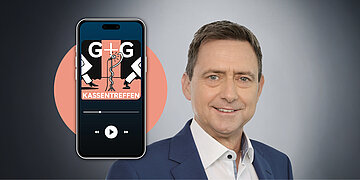 Oliver Blatt, Vorstandsvorsitzender des GKV-Spitzenverbandes (GKV-SV). Links daneben die Abbildung eines Handys mit dem Logo des G+G Kassentreffens.