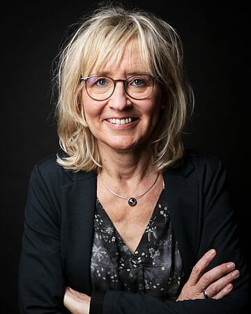Foto: Dr. Birgit Schauerte, Teamleiterin Forschung & Entwicklung beim Institut f&uuml;r Betriebliche Gesundheitsf&ouml;rderung (BGF-Institut) der AOK Rheinland/Hamburg.