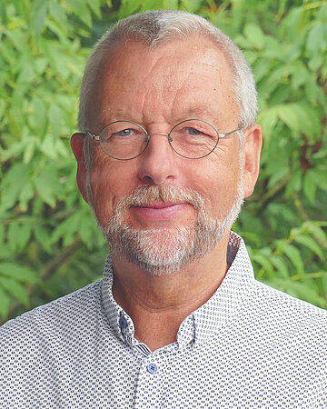 Foto: Portr&auml;t von Prof. Dr. Frank Weidner, Vorstandsvorsitzender des Deutschen Instituts f&uuml;r angewandte Pflegeforschung.