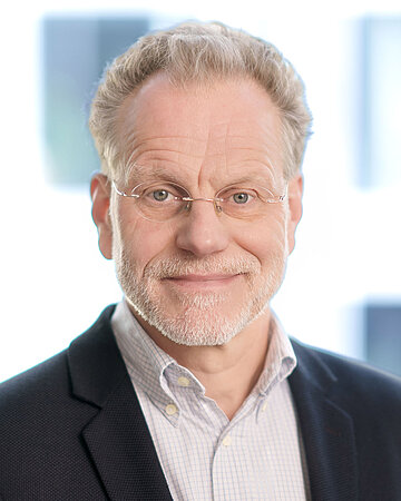 Foto: Portr&auml;t von Dr. Dominik von Stillfried, Vorstandsvorsitzender des ZI