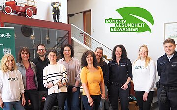 Das B&uuml;ndnis Gesundheit Ellwangen organisierte betriebs&uuml;bergreifende Azubitage. Auf dem Foto die Organisatorinnen und Organisatorinnen des Netzwerks wie auch die Coaches der Workshops. 