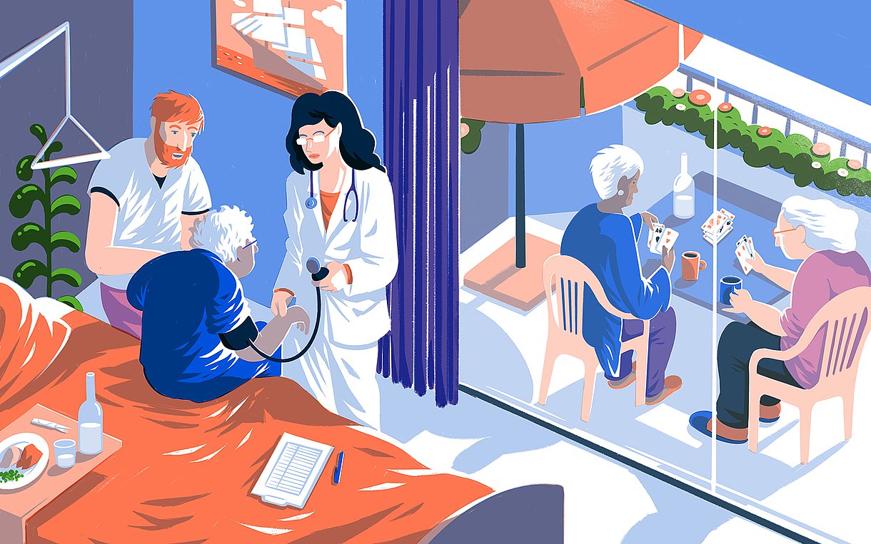 Illustration von einer Ärztin und einem Pfleger bei der Untersuchung einer alten Dame. Im Hintergrund sieht man einen Balkon auf dem zwei Bewohnerinnen Karten spielen.