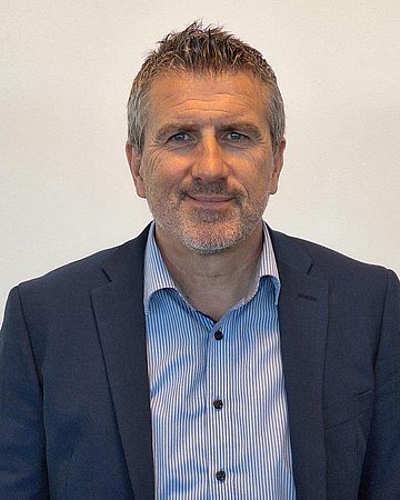 Portraitfoto Ralf Schreiner