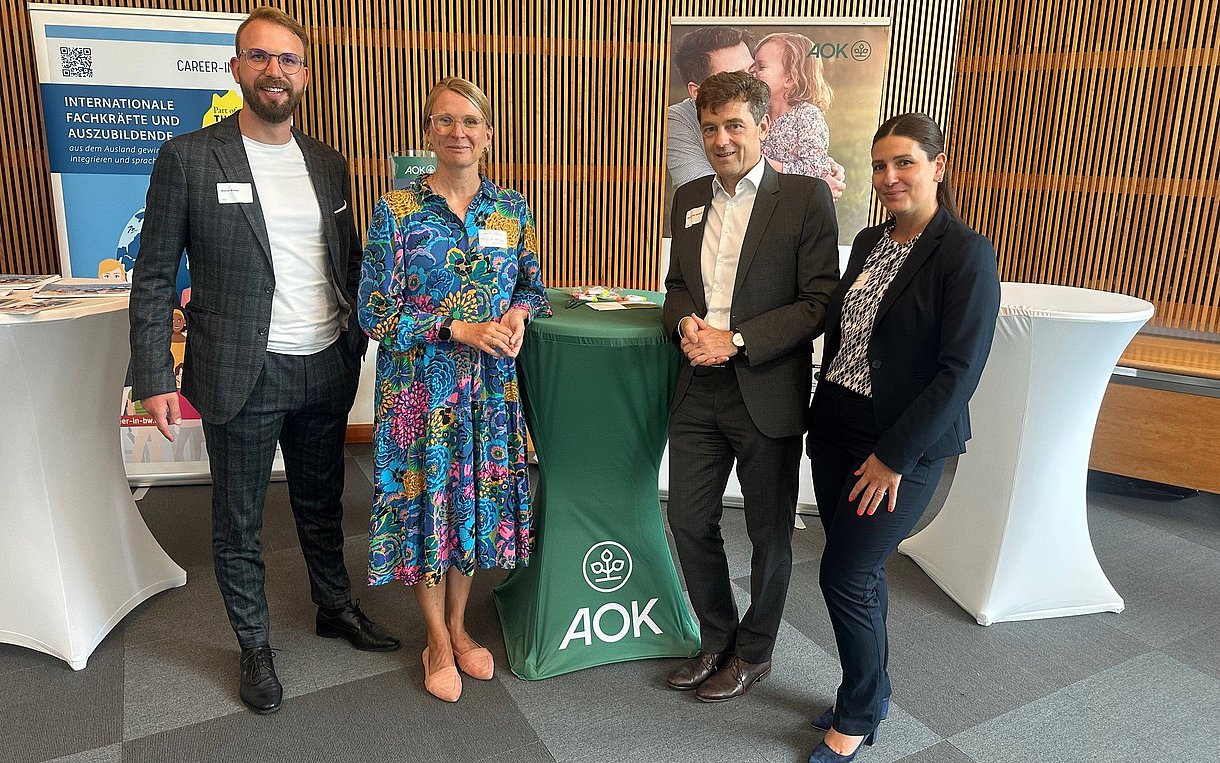 Gruppenfoto vom Arbeitgeberforum der AOK Ostwürttemberg.