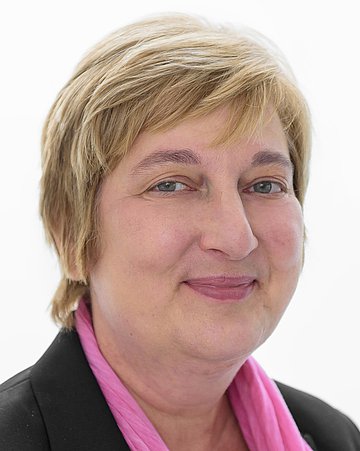 Foto: Prof. Dr. Gabriele Meyer, Leiterin des Instituts für Gesundheits-, Hebammen- und Pflegewissenschaft, Universitätsmedizin Halle.