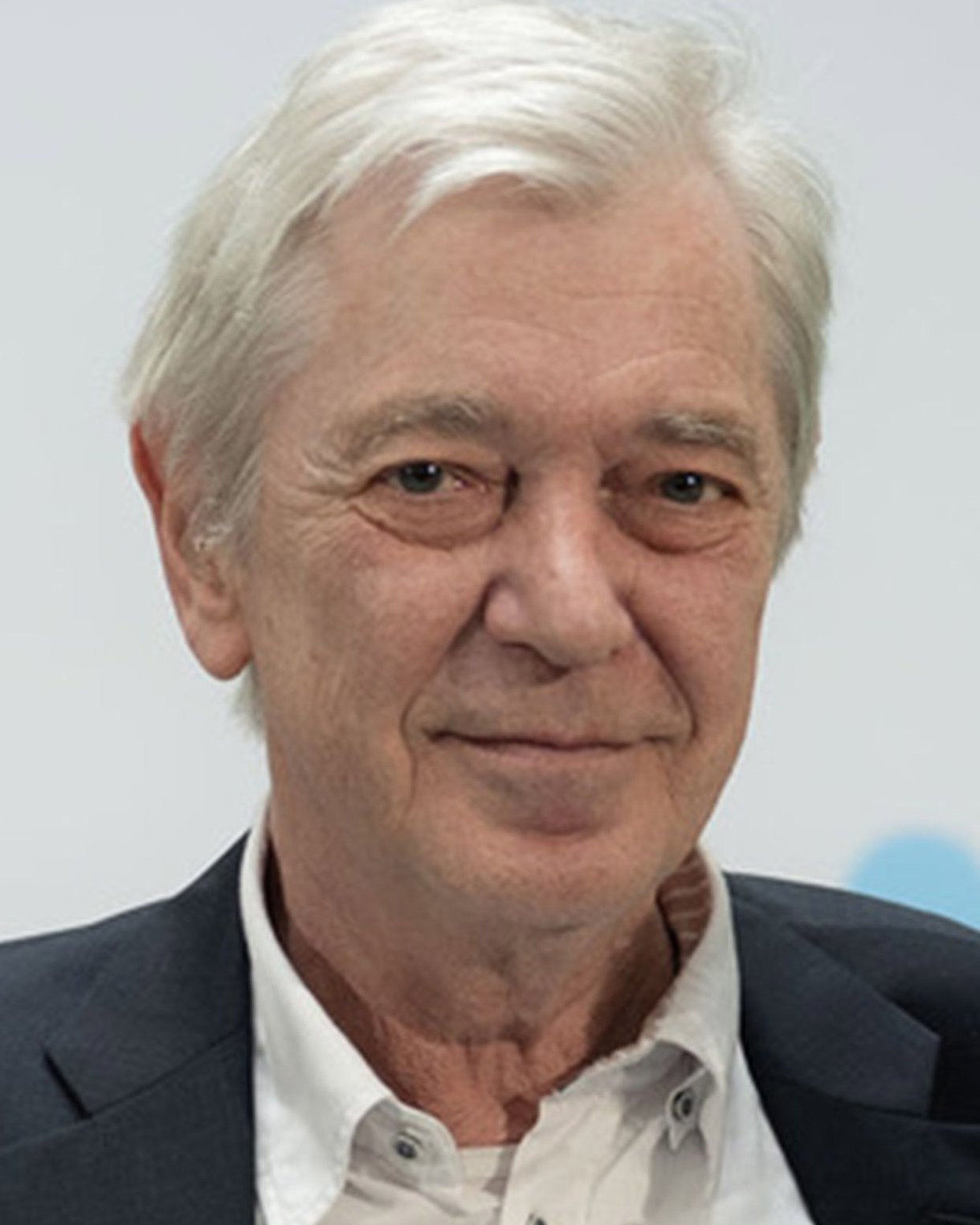 Foto: Porträtbild von Prof. Dr. Klaus Jacobs, Volkswirt und ehemaliger Geschäftsführer des Wissenschaftlichen Instituts der AOK (WIdO)