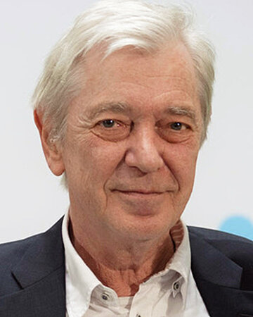 Foto: Portr&auml;tbild von Prof. Dr. Klaus Jacobs, Volkswirt und ehemaliger Gesch&auml;ftsf&uuml;hrer des Wissenschaftlichen Instituts der AOK (WIdO)