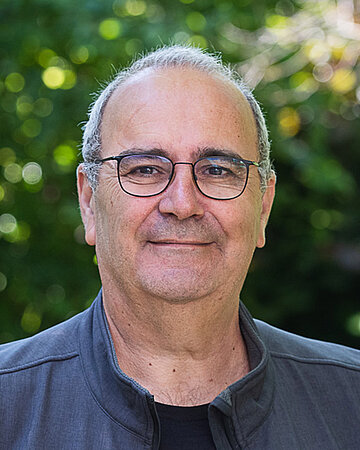 Portr&auml;t: Prof. Dr. Andreas Matzarakis, au&szlig;erplanm&auml;&szlig;iger Professor f&uuml;r Umweltmeteorologie an der Universit&auml;t Freiburg.