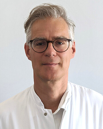 Foto: Prof. Dr. Wolfram Windisch, Chefarzt der Lungenklinik an den Kliniken der Stadt K&ouml;ln.