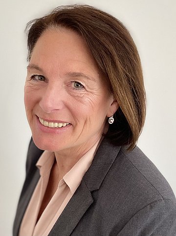 Petra Schneppe Petra Schneppe