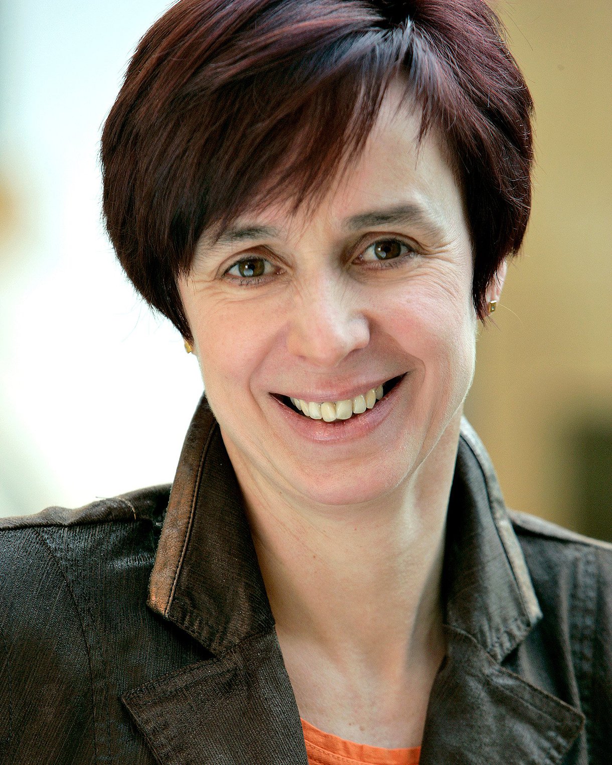 Foto: Porträt von Katrin Kunert, Vizepräsidentin Breiten-, Präventions- und Rehabilitationssport im Deutschen Behindertensportverband.