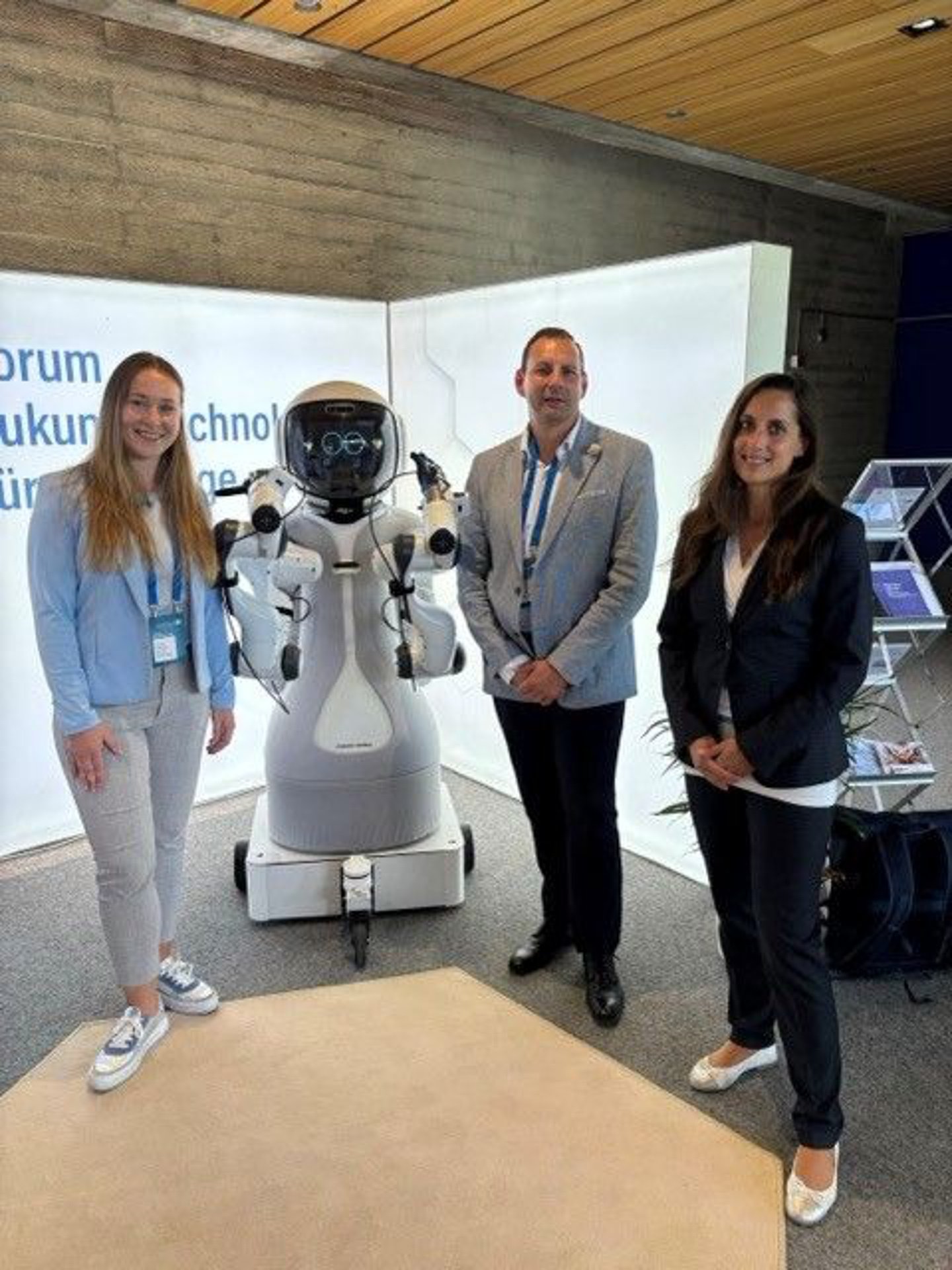 AOK-Mitarbeitende auf dem E-Health Kongress 2025