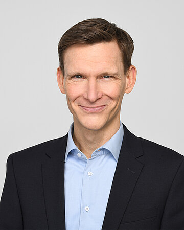 Foto: Dr. David Scheller-Kreinsen, Gesch&auml;ftsf&uuml;hrer des Wiss. Instituts der AOK (WIdO).