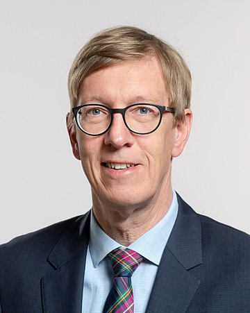 Foto: Portrait Matthias Richter, Professor für Social Determinants of Health an der TU München