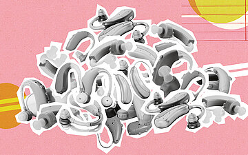 Illustration von einem Haufen H&ouml;rhilfen auf rosa Hintergrund mit gelben Tupfen und wei&szlig;en Streifen