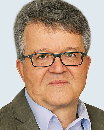 Portr&auml;t von Volker Finthammer, Korrespondent beim Hauptstadtstudio des Deutschlandfunks
