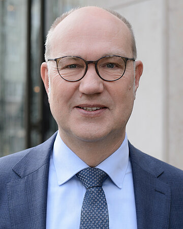 Portr&auml;t: R&uuml;diger Schuch, Pr&auml;sident der Diakonie Deutschland