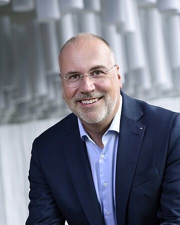 Portr&auml;t von Johannes Bauernfeind, Vorstandsvorsitzender AOK Baden-W&uuml;rttemberg