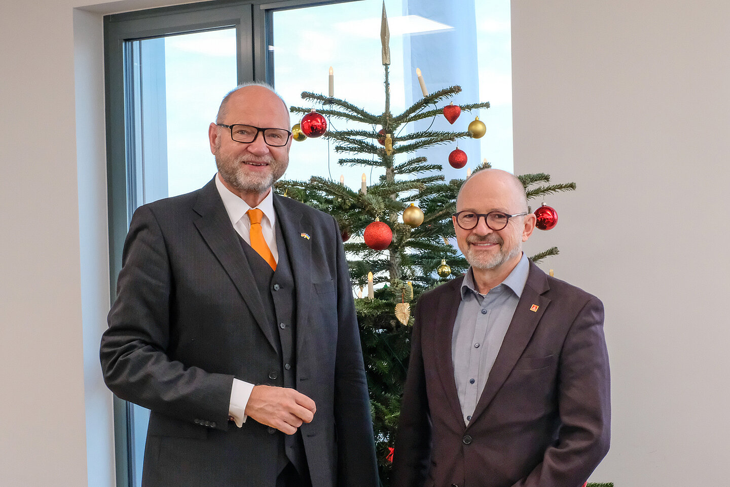 aok bayern geschäftsstelle münchen feldmoching