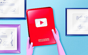 Foto: Illustration von H&auml;nden, die ein Tablet halten &ndash; mit Youtube auf dem Cover. Dar&uuml;ber h&auml;ngen Bilderrahmen mit Diplomen.