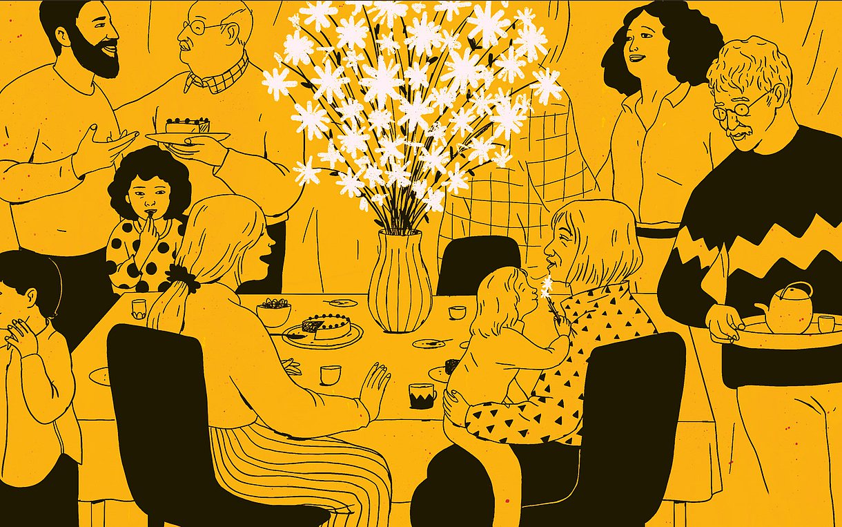 Illustration einer alten Frau, die fröhlich in einer großen Runde Menschen am Cafétisch sitzt