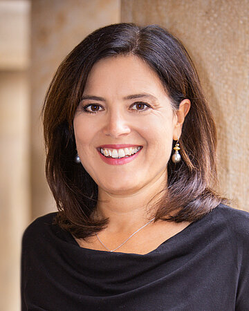 Foto: Prof. Dr. Claudia Bozzaro, Leiterin des Instituts f&uuml;r Ethik, Geschichte und Theorie der Medizin an der Universit&auml;t M&uuml;nster.