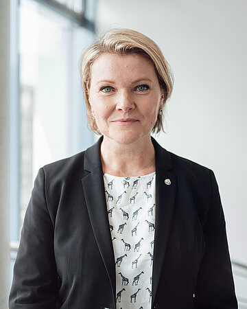 Foto: Portr&auml;tbild von Andrea Schmidt-Rumposch, Pflegedirektorin/Vorstand an der Universit&auml;tsmedizin Essen.