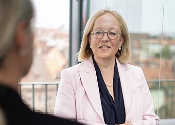 Dr. Irmgard Stippler im Dialog