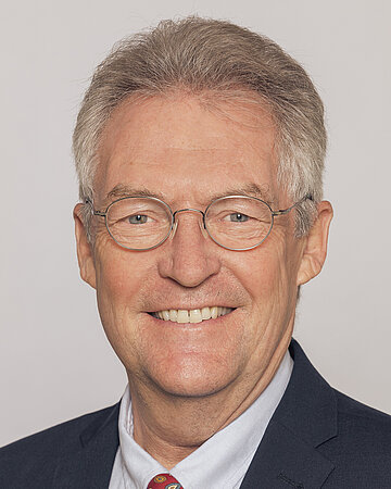 Foto: Portr&auml;t von Wolfgang Ropertz, Verwaltungsratsvorsitzender AOK Rheinland/Hamburg (Arbeitgeberseite).
