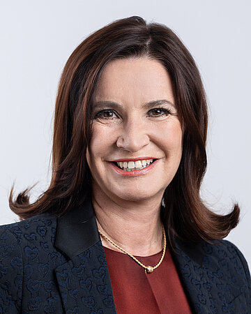 Foto von Prof. Dr. Nicola Buhlinger-G&ouml;pfarth, Bundesvorsitzende des Haus&auml;rztinnen- und Haus&auml;rzteverbandes
