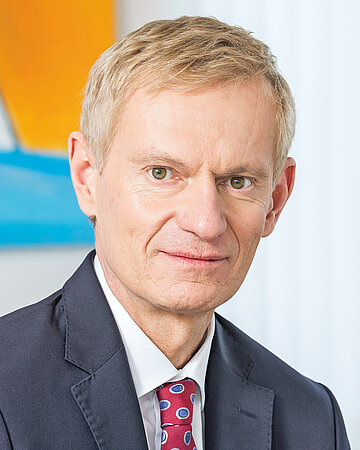 Foto: Portr&auml;tbild von Dr. J&uuml;rgen Peter, Vorstandsvorsitzender der AOK Niedersachsen