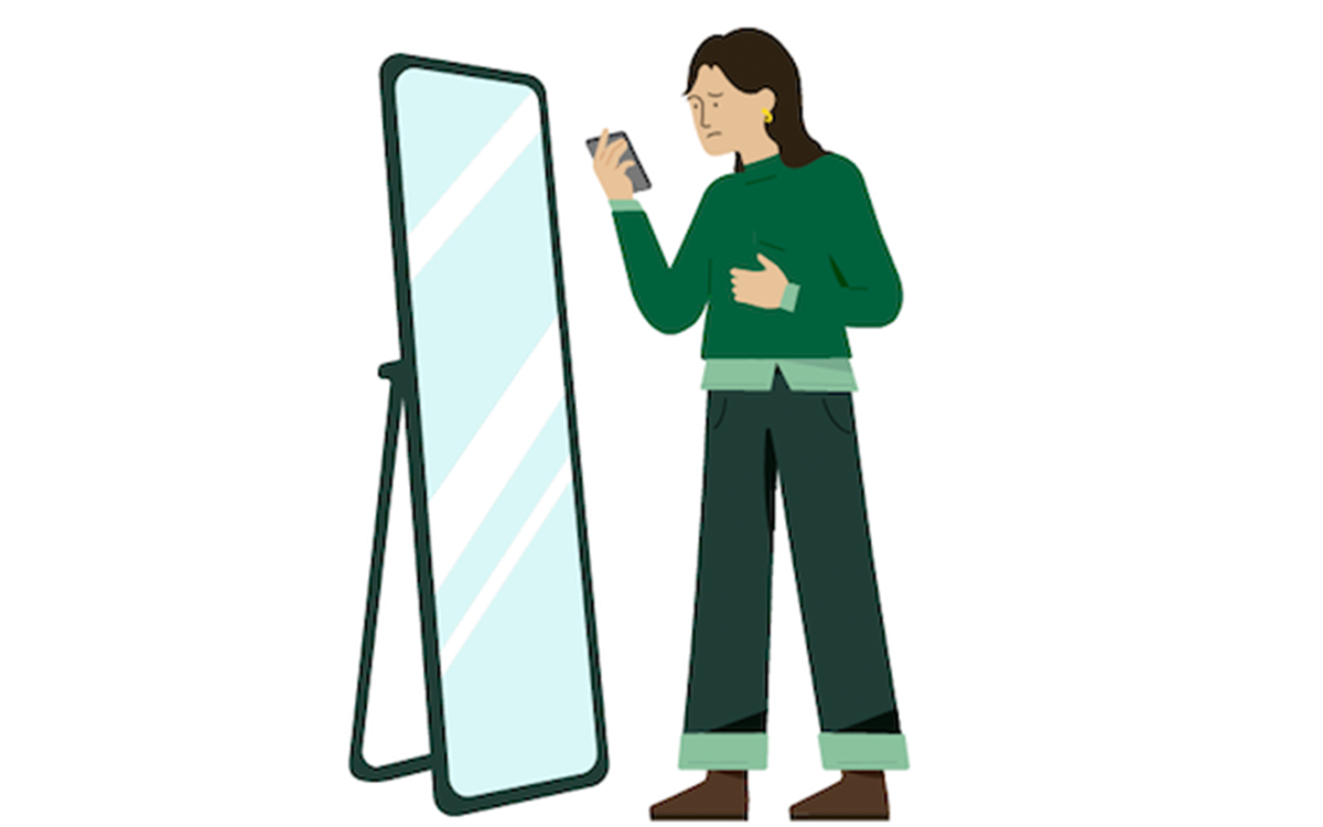 Illustration: Jugendliche steht vor einem Spiegel, blickt auf ihr Smartphone in der Hand und und verzieht das Gesicht. 