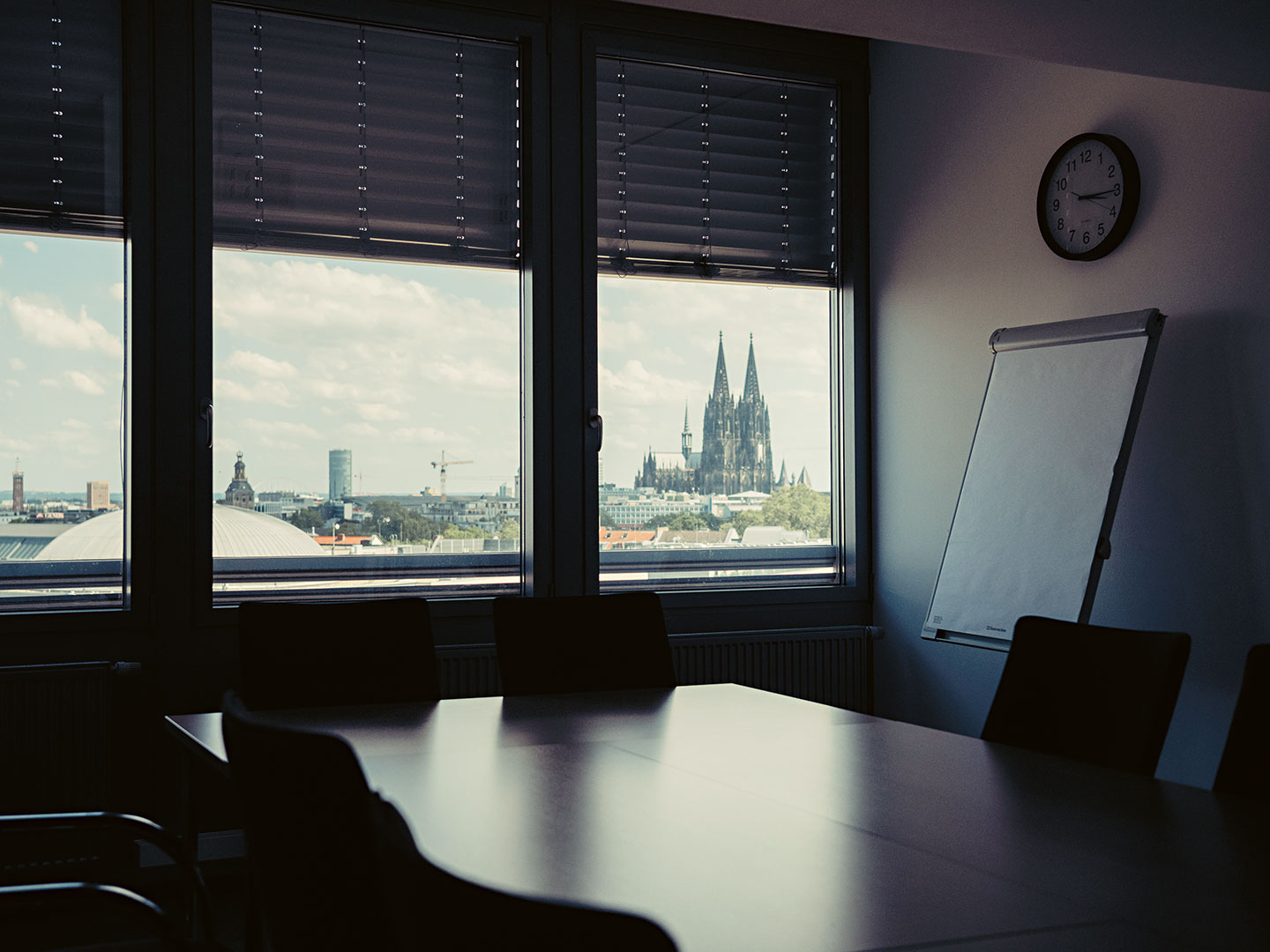 Foto mit Blick aus dem IQWiG auf den Kölner MediaPark